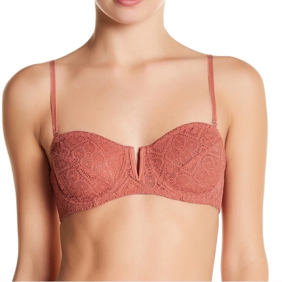 Free People Other - Free People Crochet v wire bra NWOT